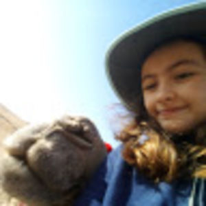 Meet your Posher, Ahdia rose